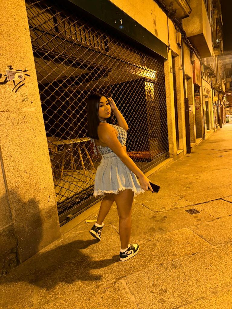 743008632: Chica busca chico en Madrid
