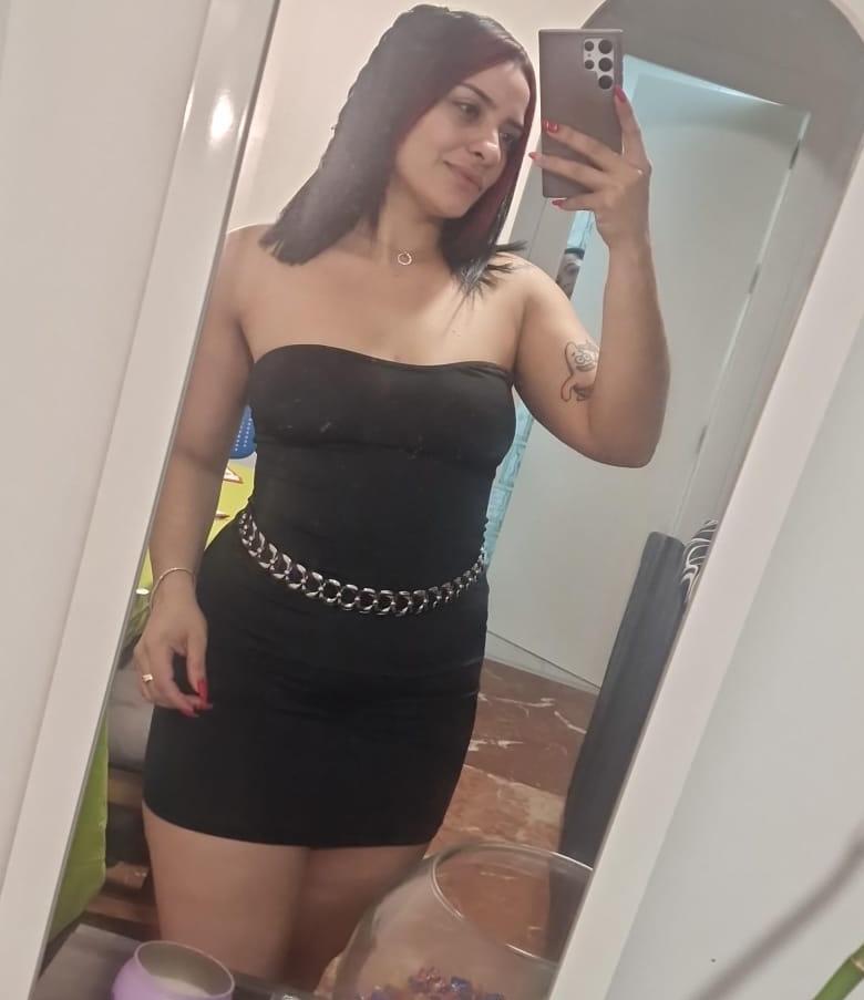 Chica busca chico en Granada: 