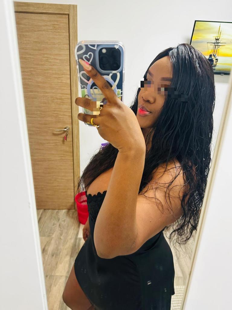 Chica busca chico en Tenerife: 