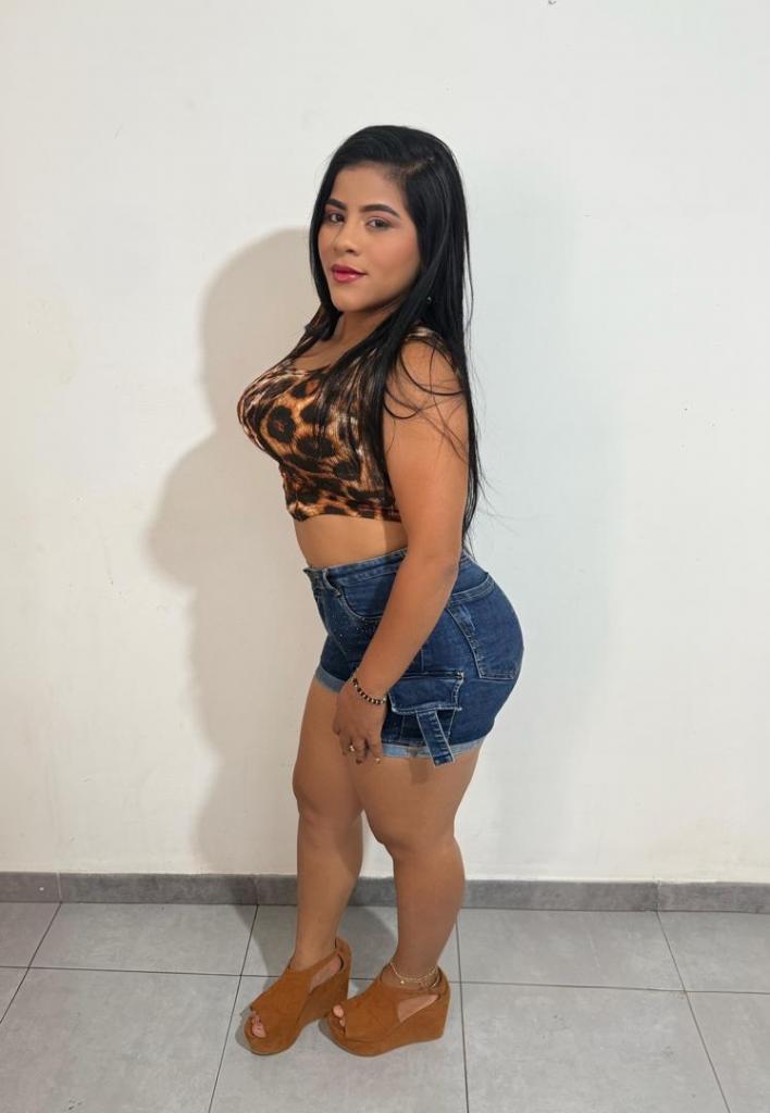 745044813: Chica busca chico en Córdoba