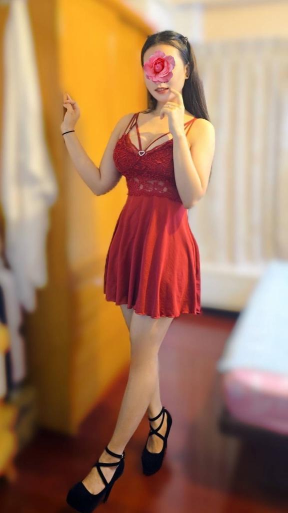 Chica busca chico en Gerona: Chica busca chico