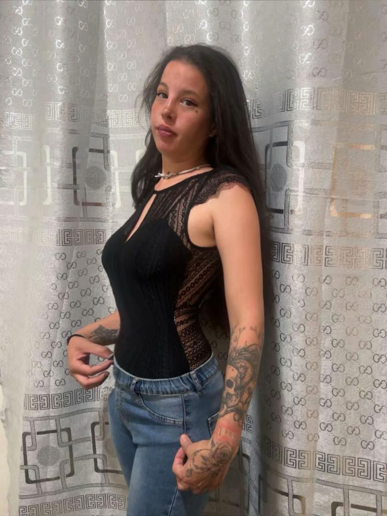 Chica busca chico en Barcelona: 