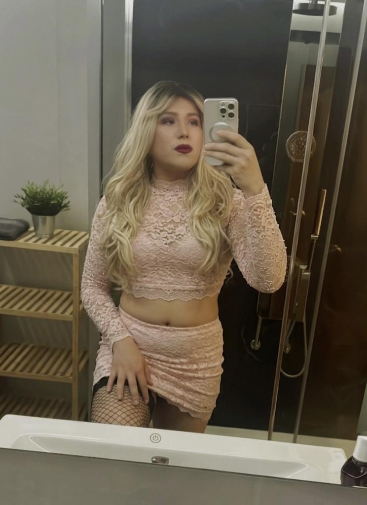 624007017: Transexual en Valladolid