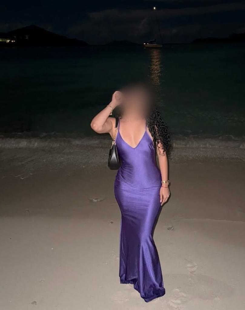 Chica busca chico en Tenerife: 