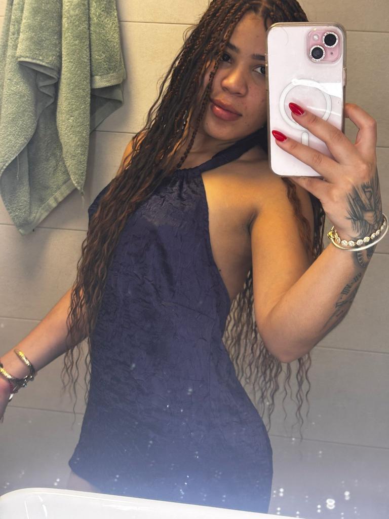 663186676: Chica busca chico en Alicante