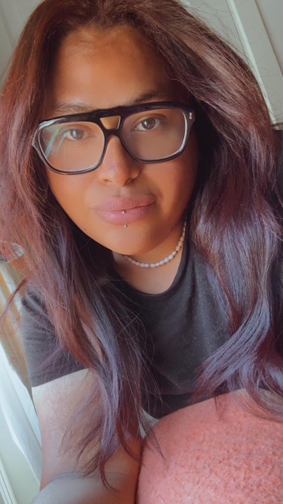 611289641: Travesti en Murcia