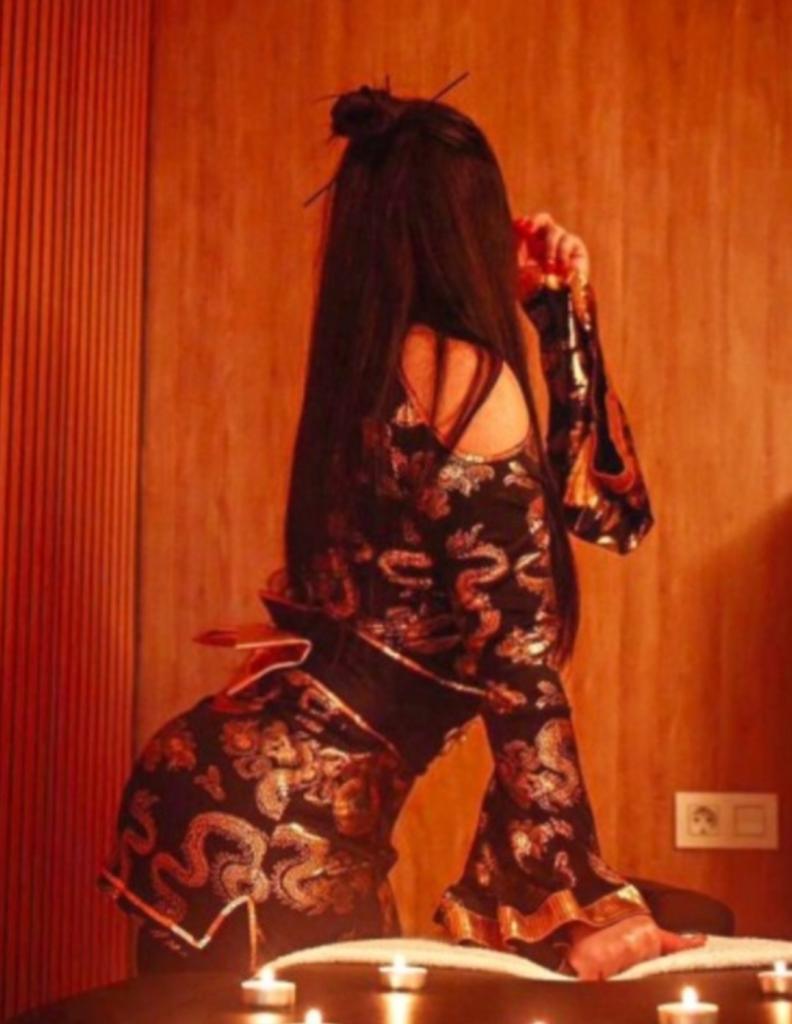 Chica busca chico en Granada: 