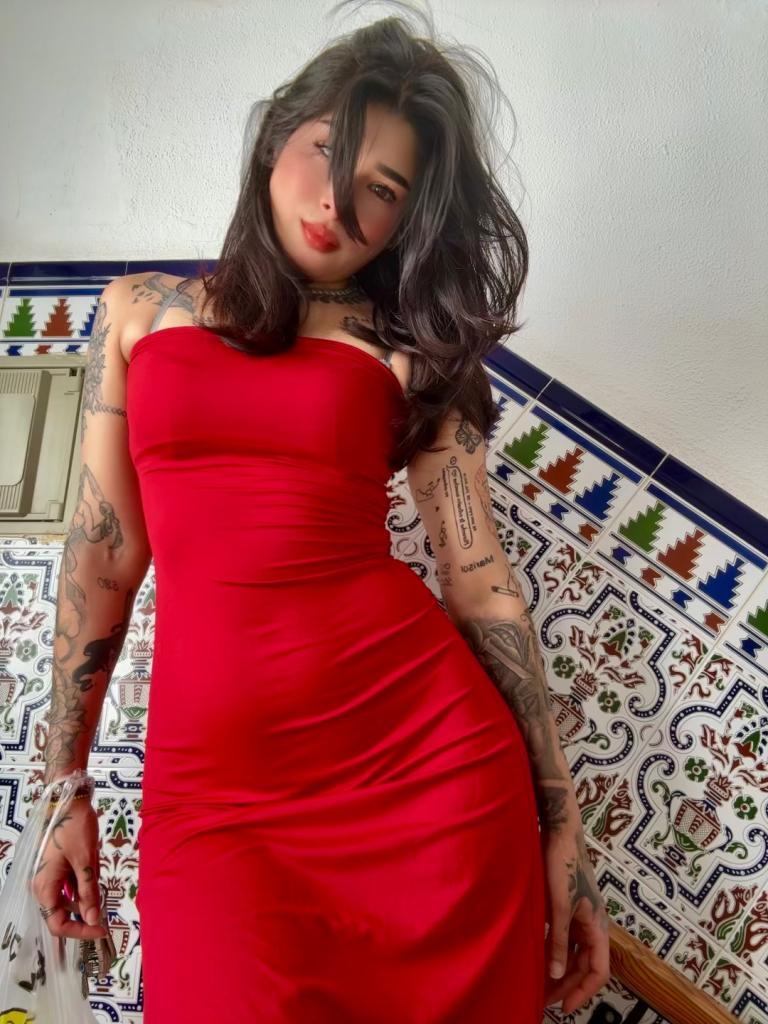 610133284: Chica busca chico en Huelva