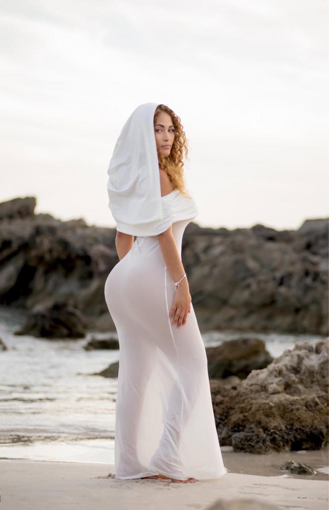 Chica busca chico en Ibiza: 