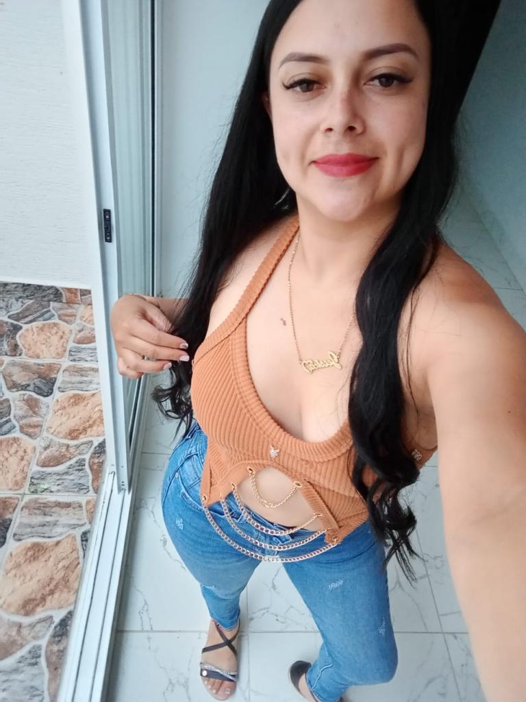 Chica busca chico en La Rioja: 