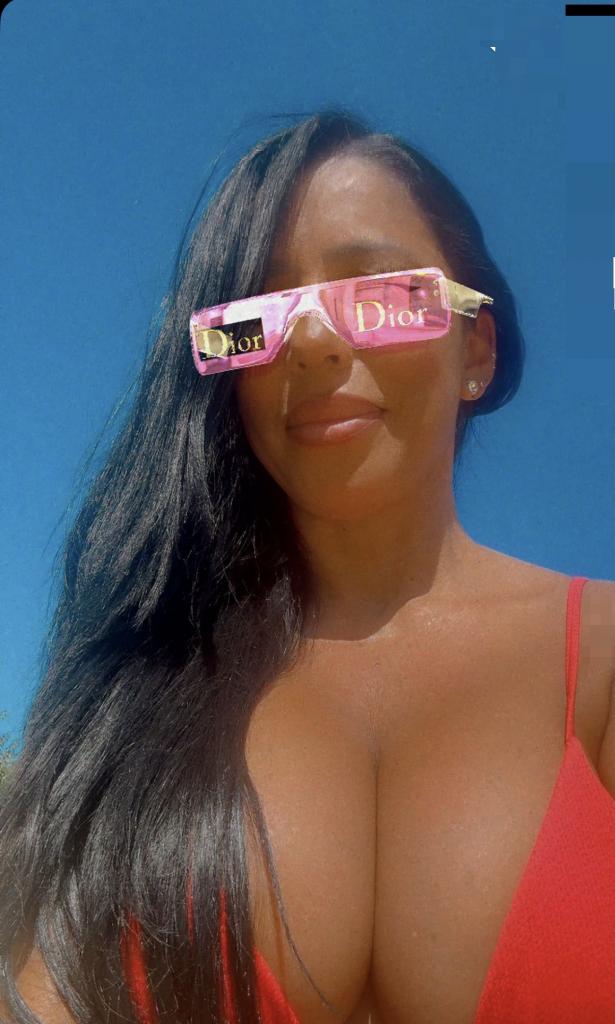 692385780: Chica busca chico en Alicante