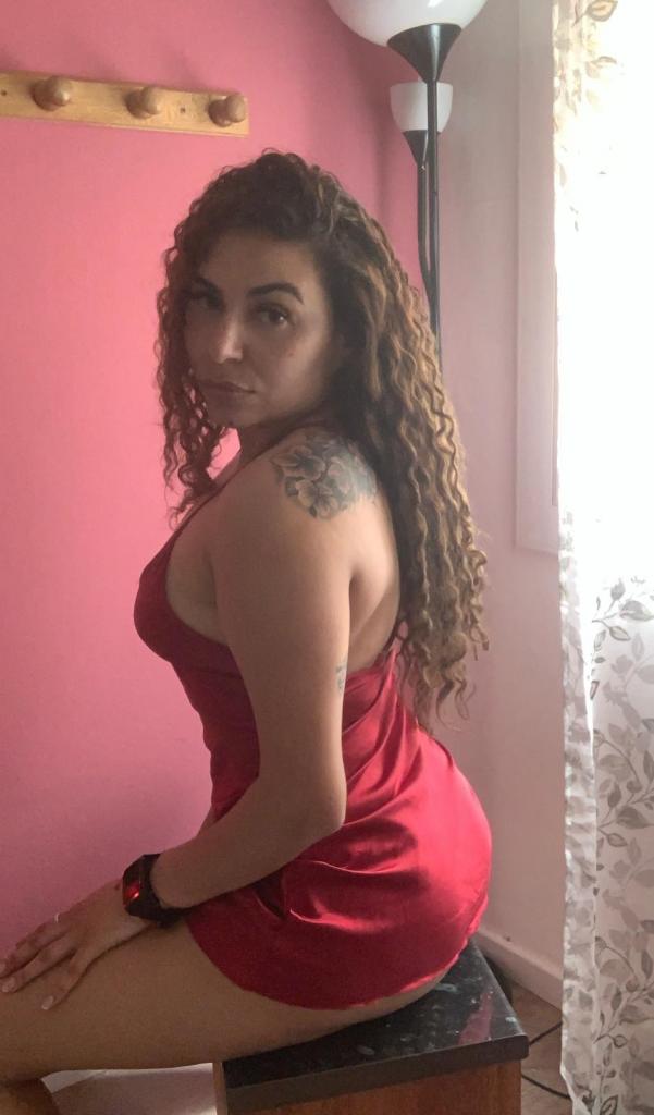 Chica busca chico en Gerona: 