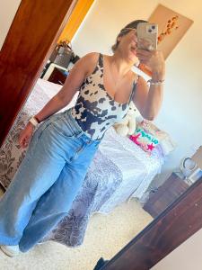645098966: Chica busca chico en Granada