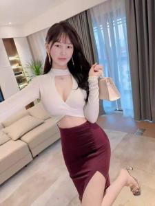 688578733: Chica busca chico en Barcelona