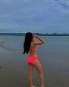 643388430: Chica busca chico en Navarra
