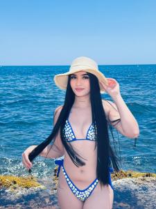612237212: Chica busca chico en Barcelona