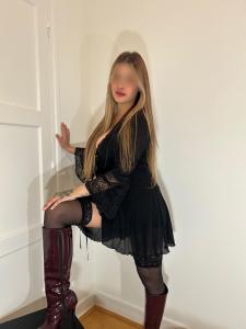692554300: Chica busca chico en Madrid