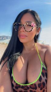 692385780: Chica busca chico en Alicante