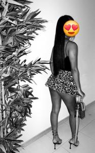 633924132: Chica busca chico en Sevilla