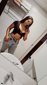 624911277: Chica busca chico en Madrid