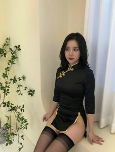 643067140: Chica busca chico en Madrid