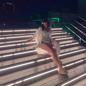 666314526: Chica busca chico en Ibiza