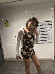 647644781: Travesti en Alicante