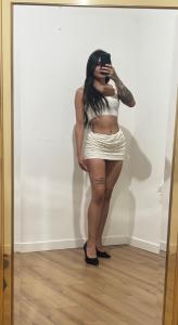 613830783: Chica busca chico en Gerona