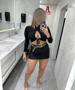 672853270: Chica busca chico en Murcia