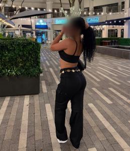 745065343: Chica busca chico en Tenerife