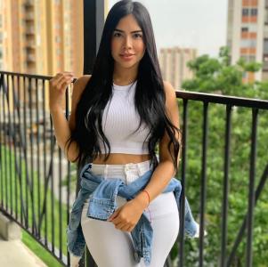 611298339: Chica busca chico en Albacete