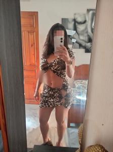 641487250: Chica busca chico en Sevilla