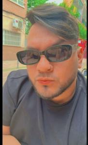 623437631: Chico busca chica en Valencia