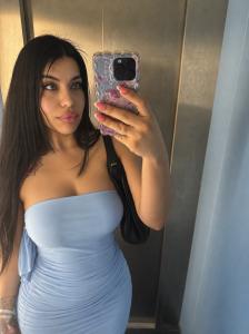 607279742: Chica busca chico en Madrid