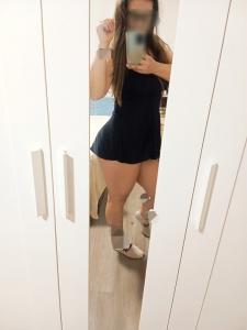 614952349: Chica busca chico en Barcelona