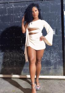 604201885: Chica busca chico en Murcia