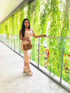 647993798: Chica busca chico en Barcelona