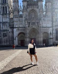 673911919: Chica busca chico en Sevilla