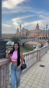 695711394: Chica busca chico en Sevilla