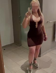 632545371: Chica busca chico en Navarra