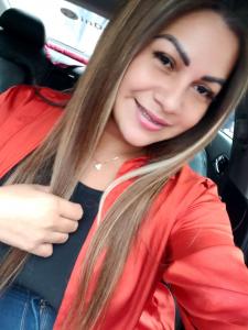613543893: Chica busca chico en Huesca