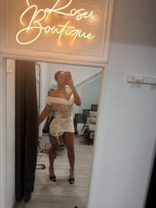 600704225: Chica busca chico en Barcelona