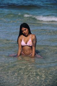 664536706: Chica busca chico en Ibiza