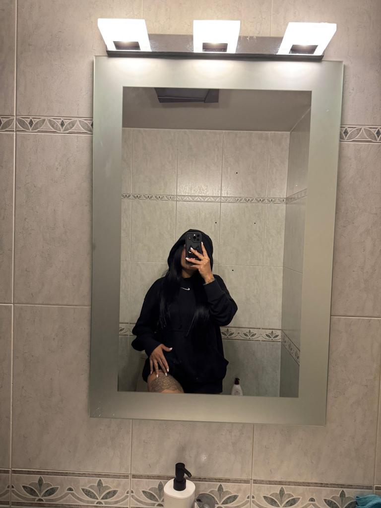 614988334: Chica busca chico en Albacete