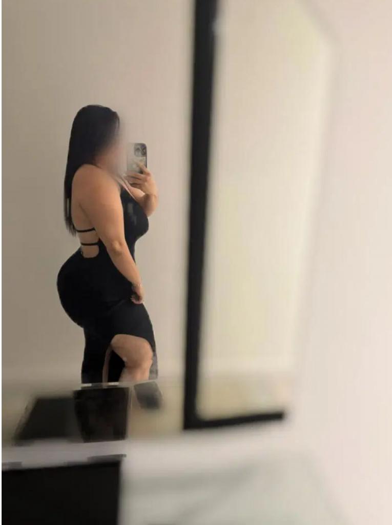 613429498: Chica busca chico en Lugo