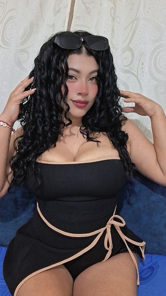 632083295: Chica busca chico en Gerona