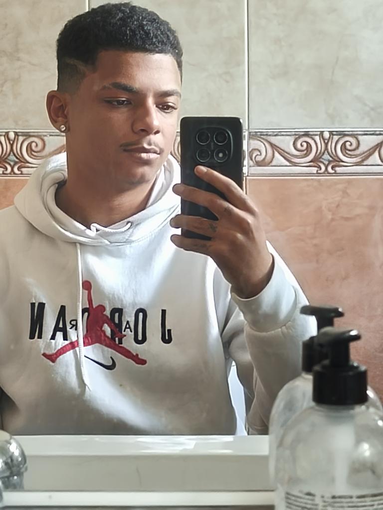 Chico busca chica en Alicante: 
