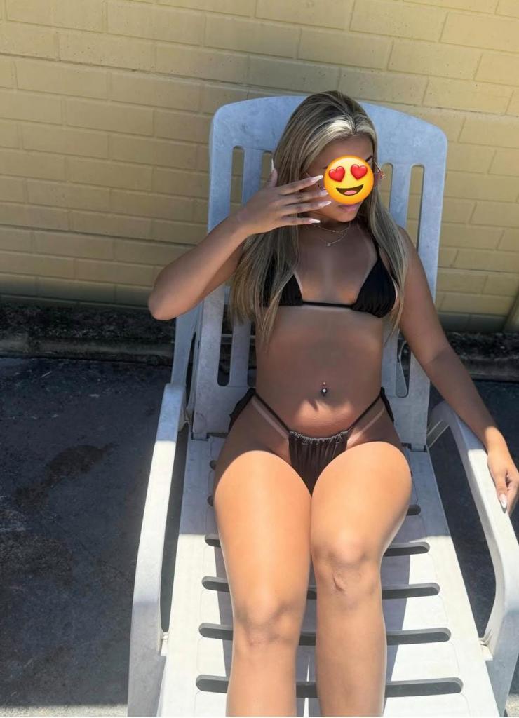 Chica busca chico en Pontevedra: 