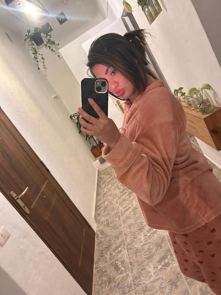 695221198: Chica busca chico en Las Palmas
