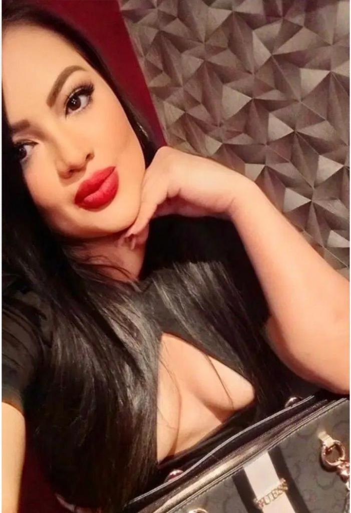 613861443: Chica busca chico en Ciudad Real